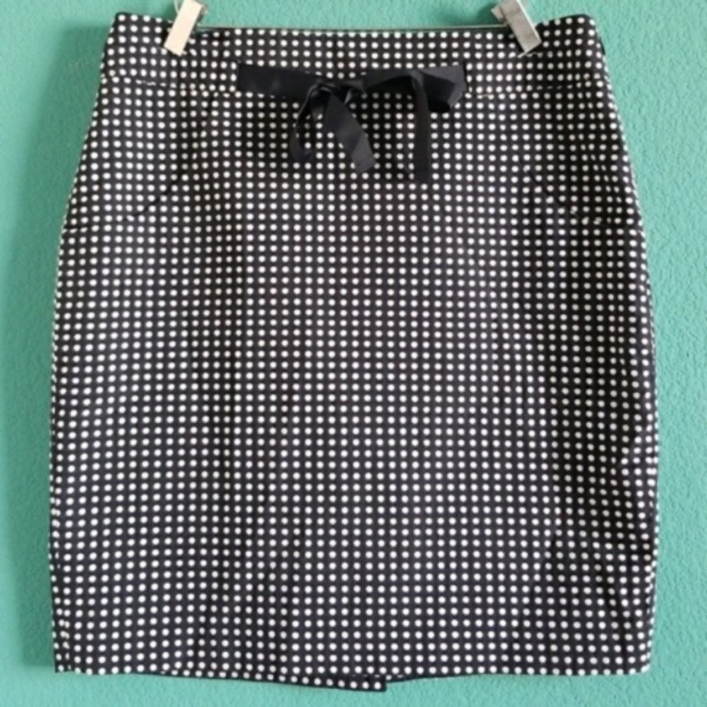 {The Limited} Navy & White Polka Dot Skirt